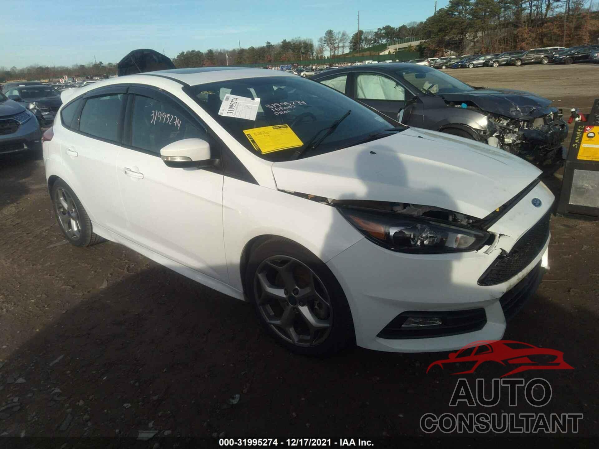 FORD FOCUS 2016 - 1FADP3L94GL292338