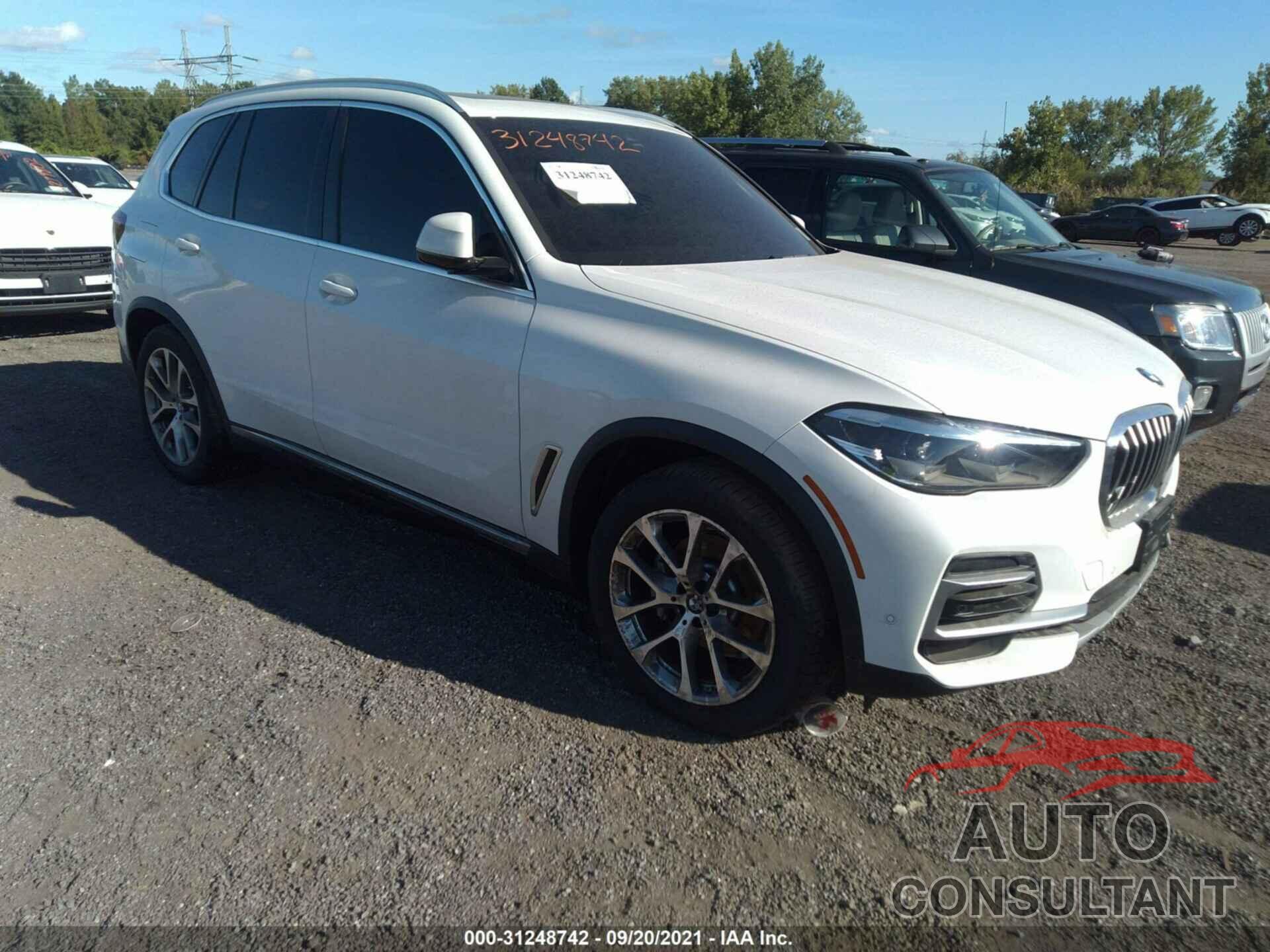 BMW X5 2022 - 5UXCR6C01N9J10896