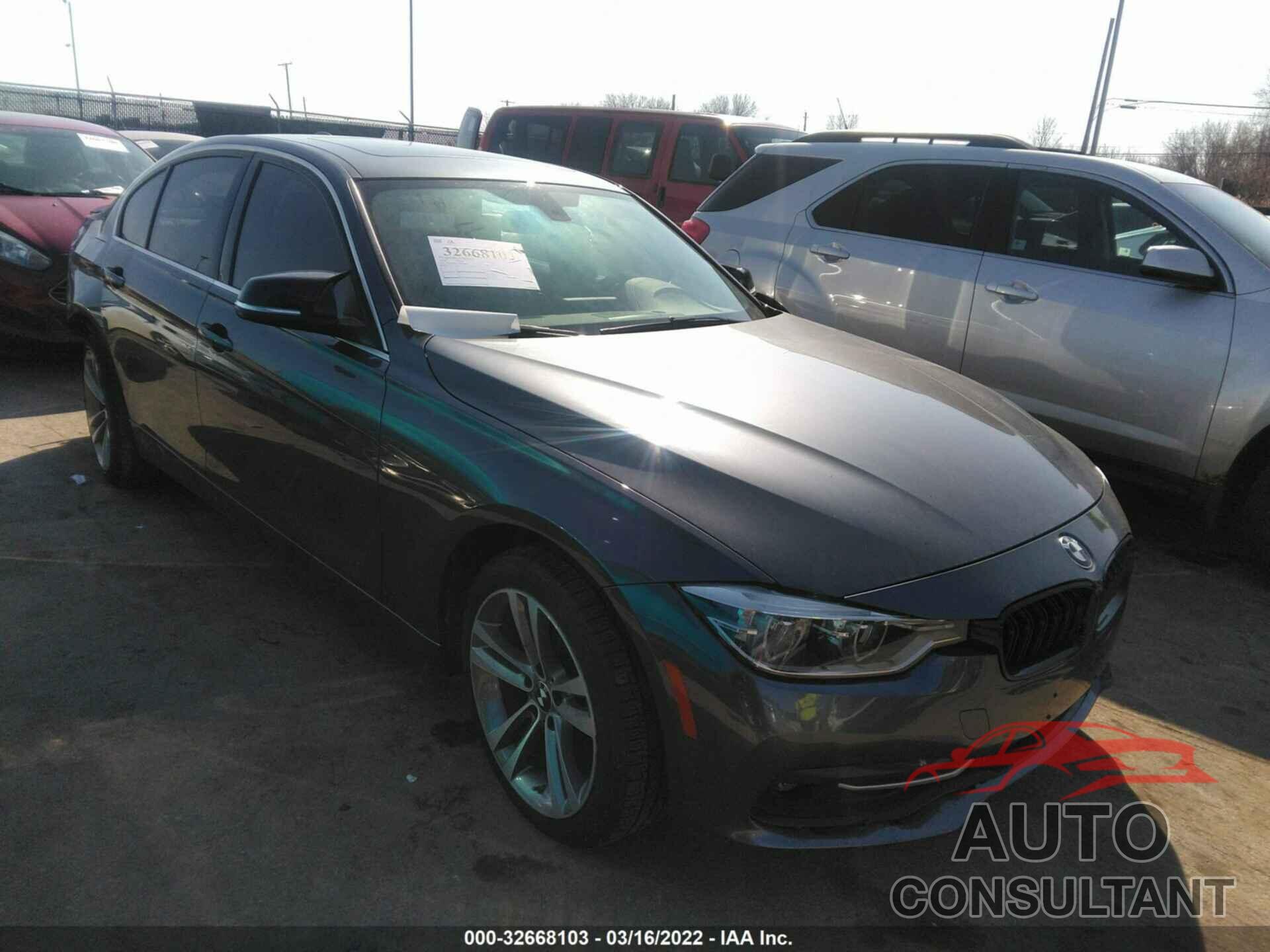 BMW 3 SERIES 2018 - WBA8D9G51JNU68849