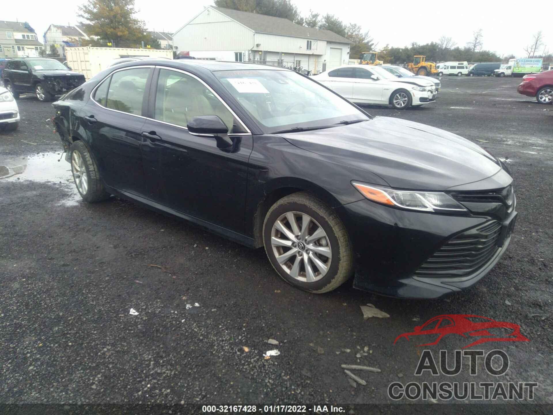 TOYOTA CAMRY 2018 - JTNB11HK5J3000962