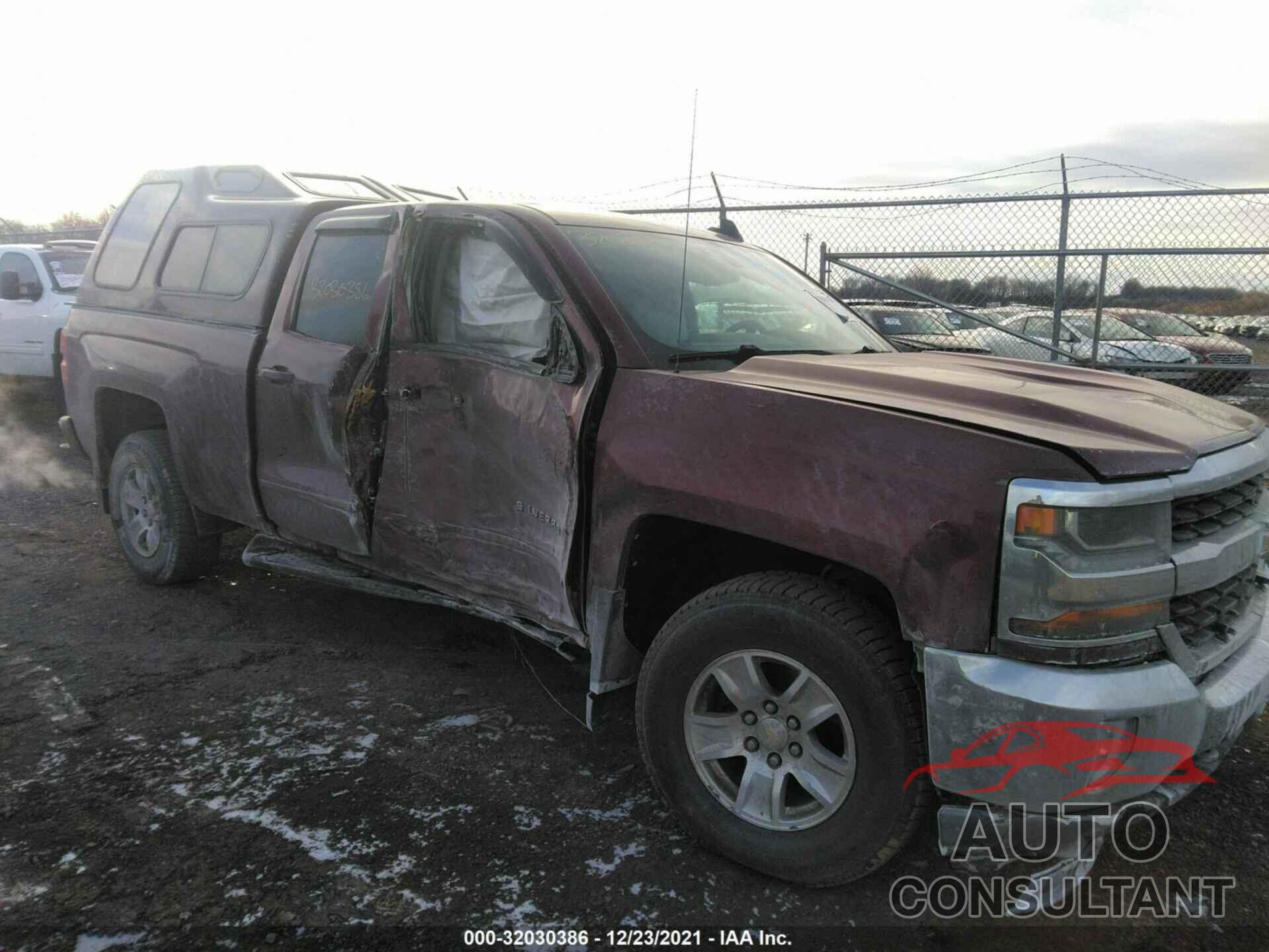CHEVROLET SILVERADO 1500 2016 - 1GCVKREC9GZ389802