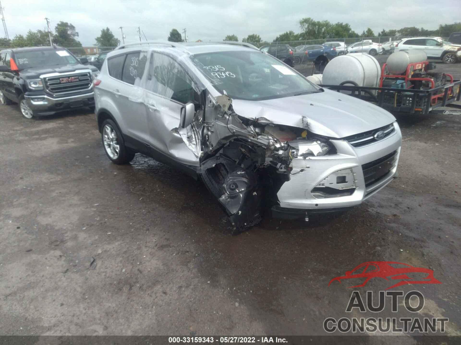 FORD ESCAPE 2016 - 1FMCU9J96GUB42645