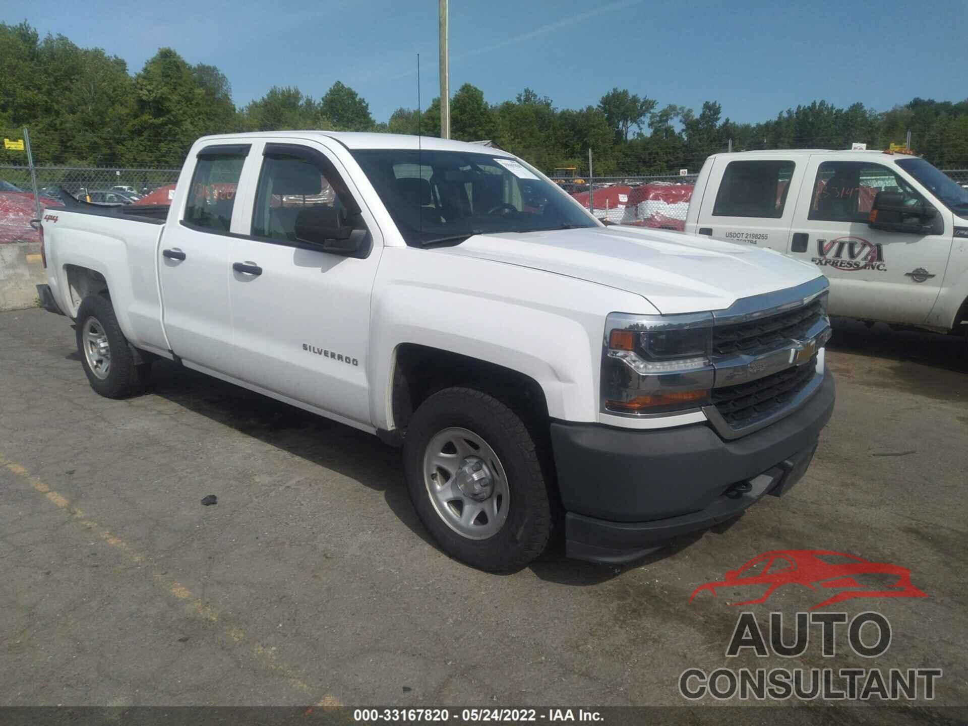 CHEVROLET SILVERADO 1500 2018 - 1GCVKNEC4JZ306678