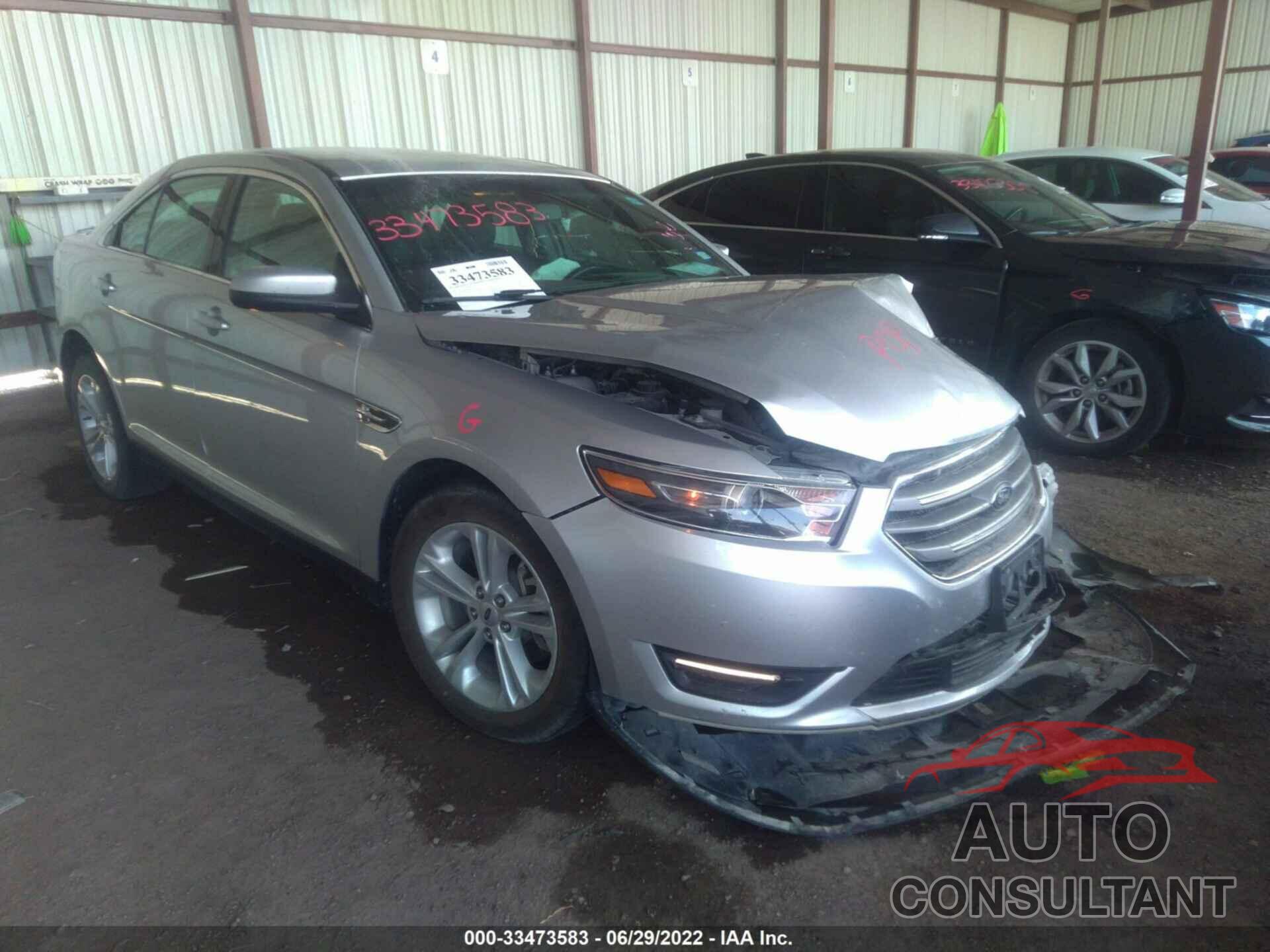 FORD TAURUS 2017 - 1FAHP2E84HG117016