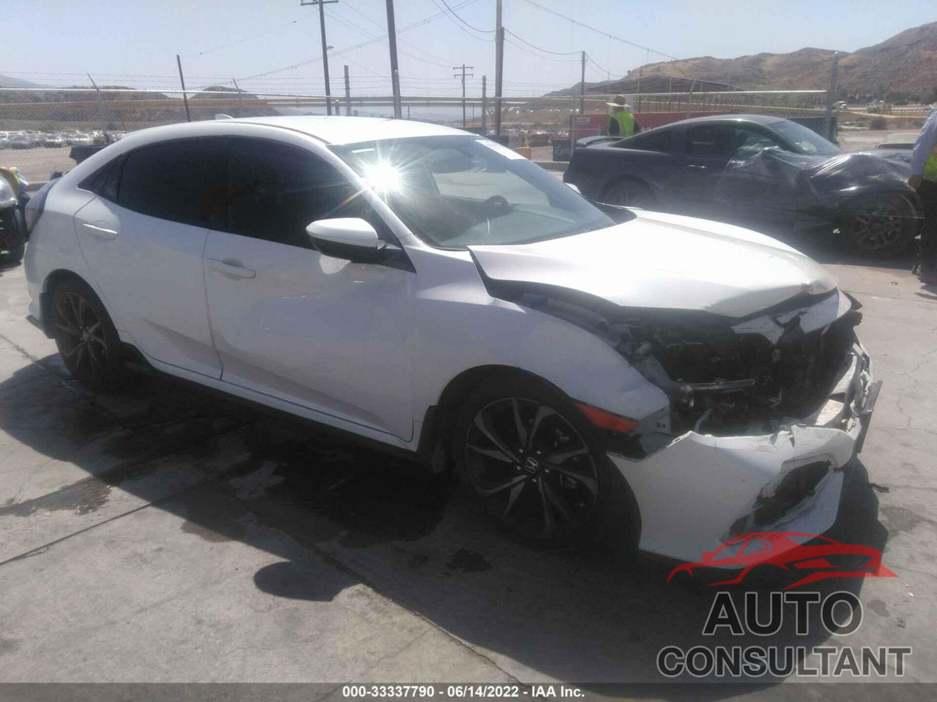 HONDA CIVIC HATCHBACK 2018 - SHHFK7H46JU428760