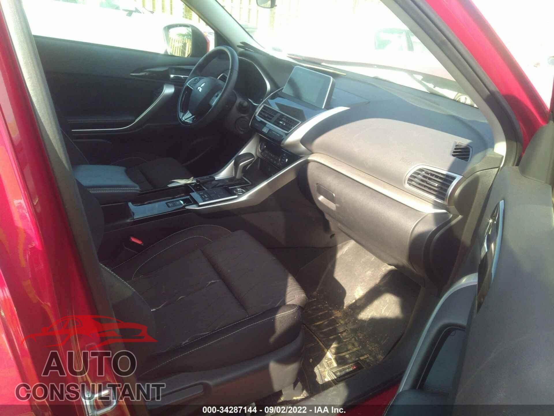 MITSUBISHI ECLIPSE CROSS 2018 - JA4AT5AAXJZ048080