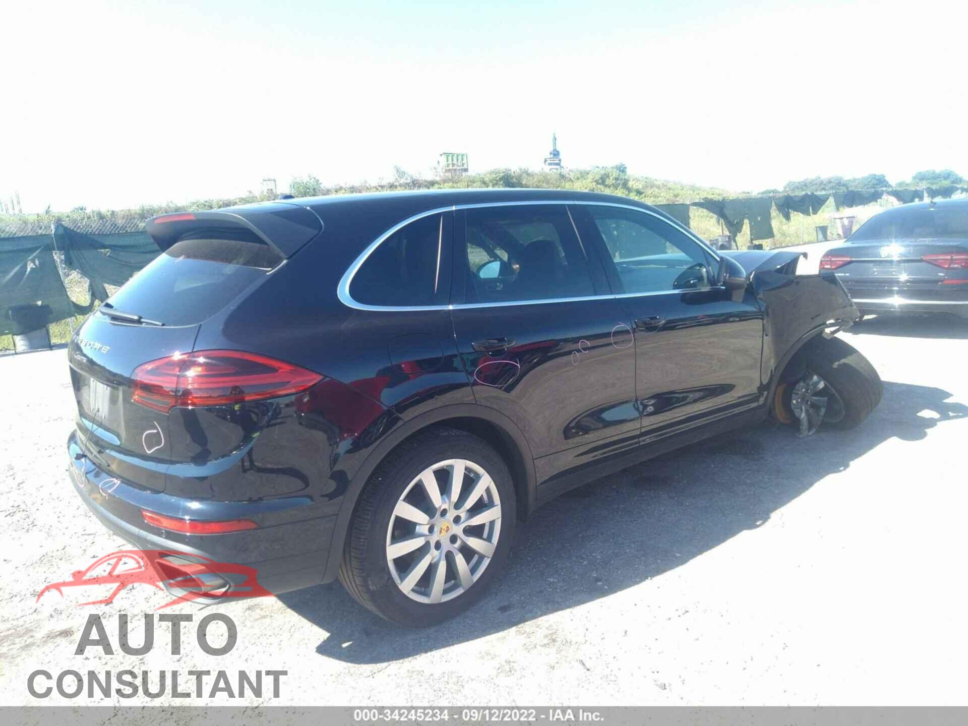 PORSCHE CAYENNE 2018 - WP1AA2A22JKA01054