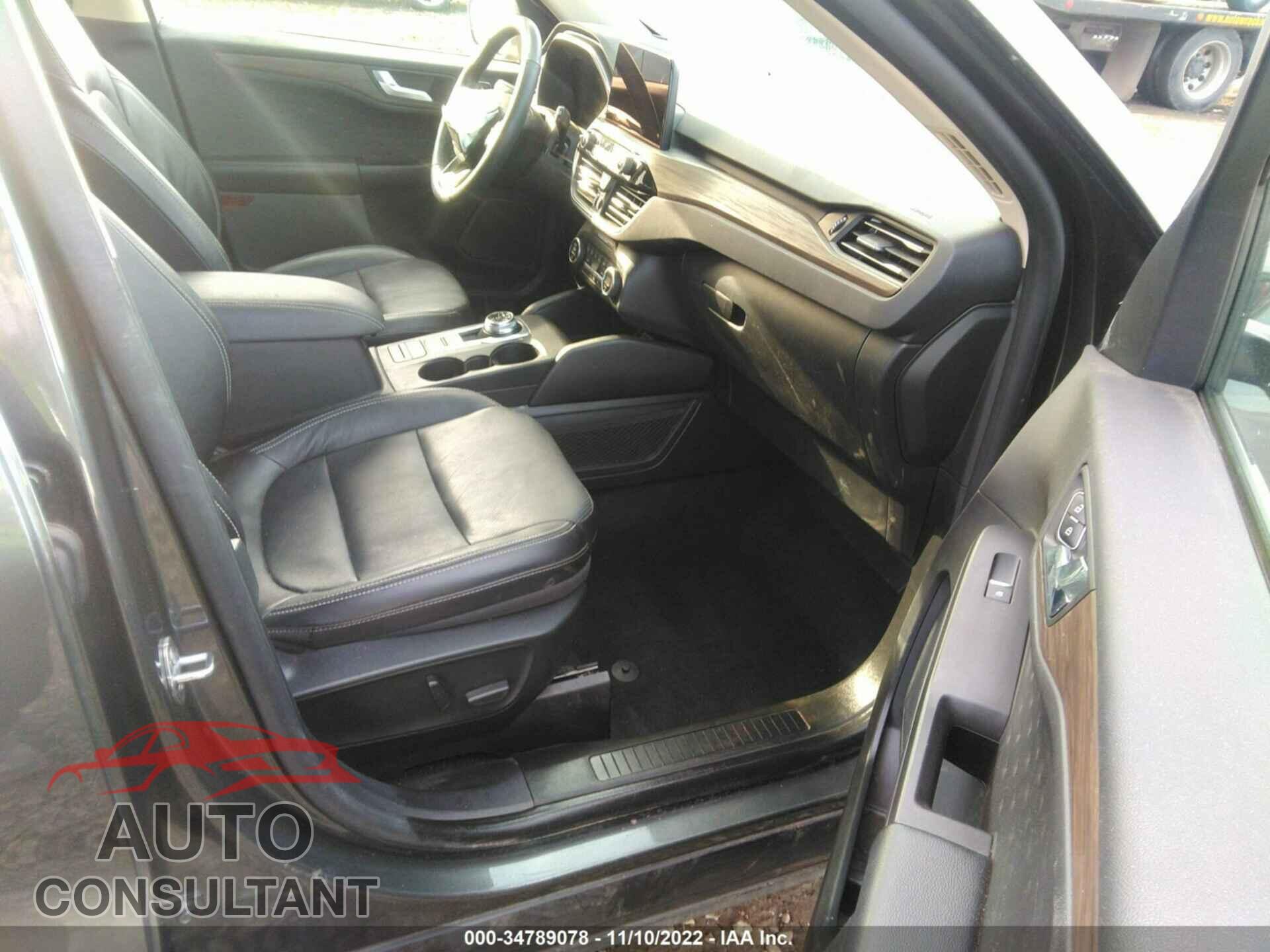 FORD ESCAPE 2020 - 1FMCU9DZ6LUA85045