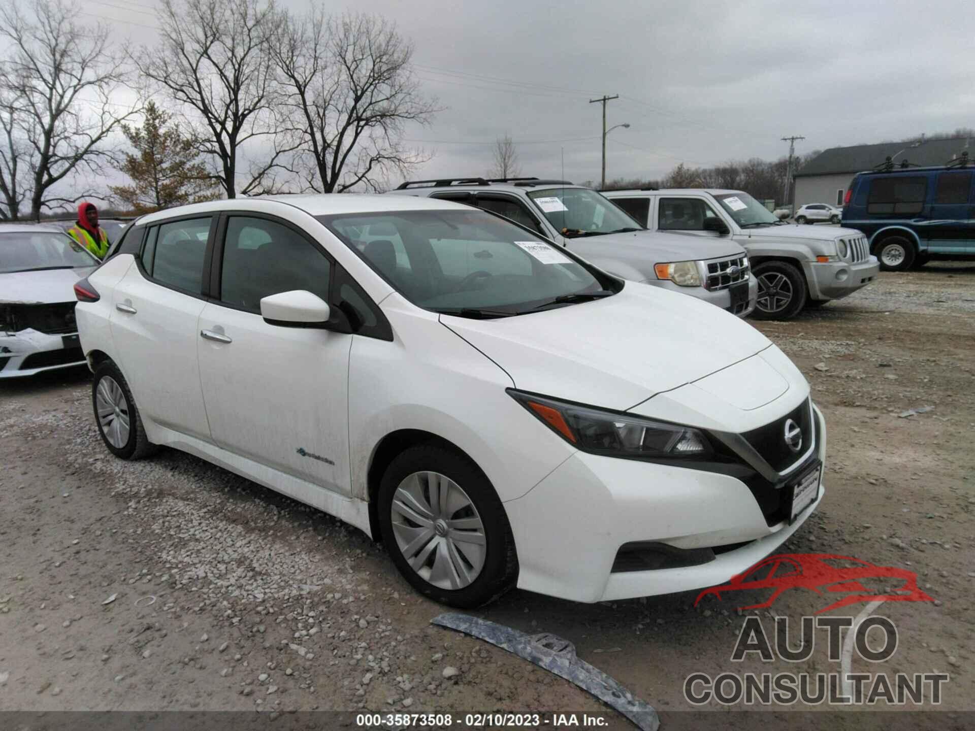 NISSAN LEAF 2018 - 1N4AZ1CP4JC301367