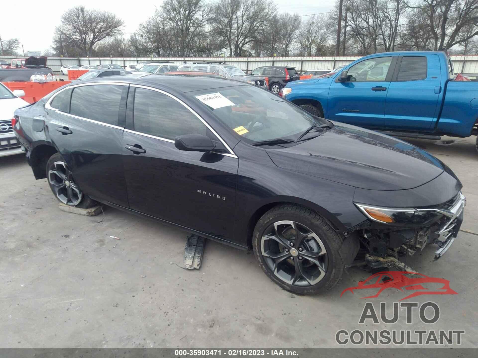 CHEVROLET MALIBU 2022 - 1G1ZD5STXNF198650