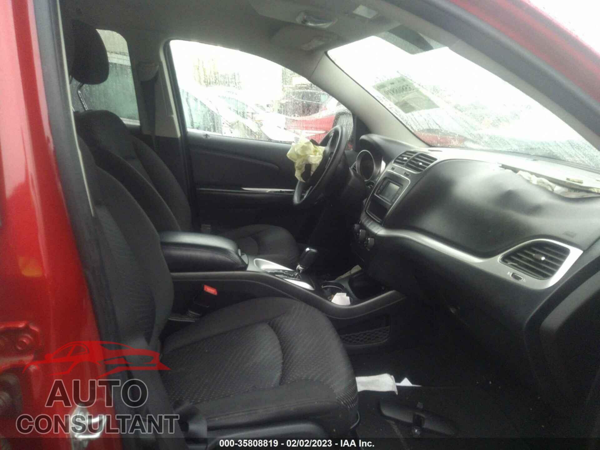 DODGE JOURNEY 2017 - 3C4PDCBG8HT523523