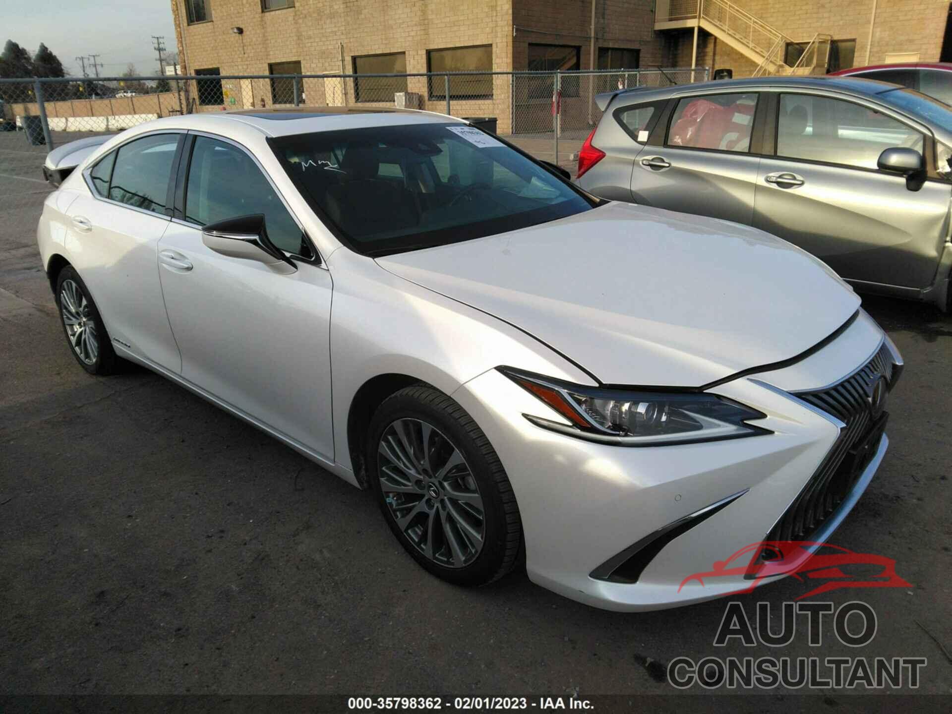 LEXUS ES 2020 - 58AD21B1XLU012567