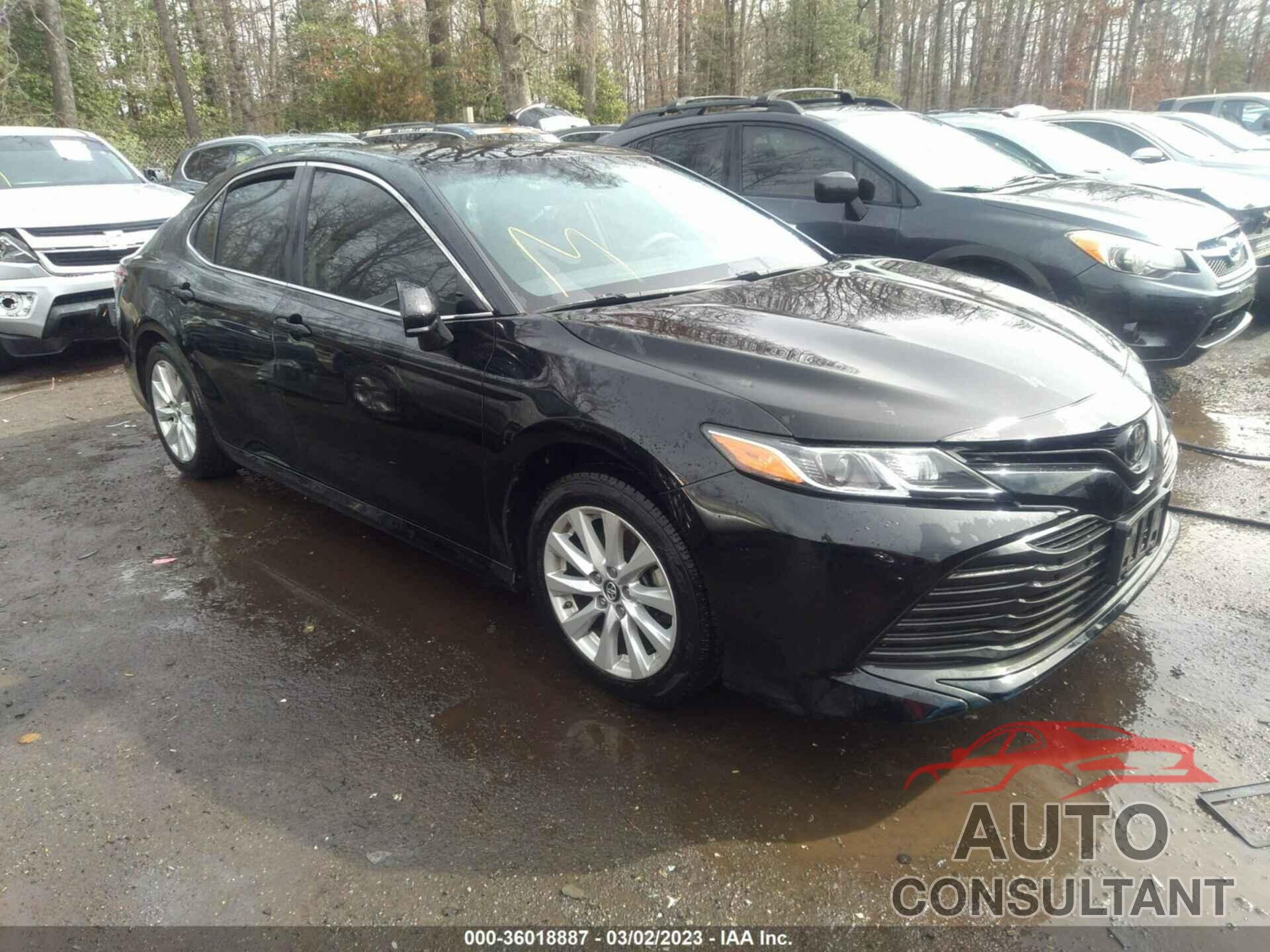 TOYOTA CAMRY 2019 - 4T1B11HK6KU256412