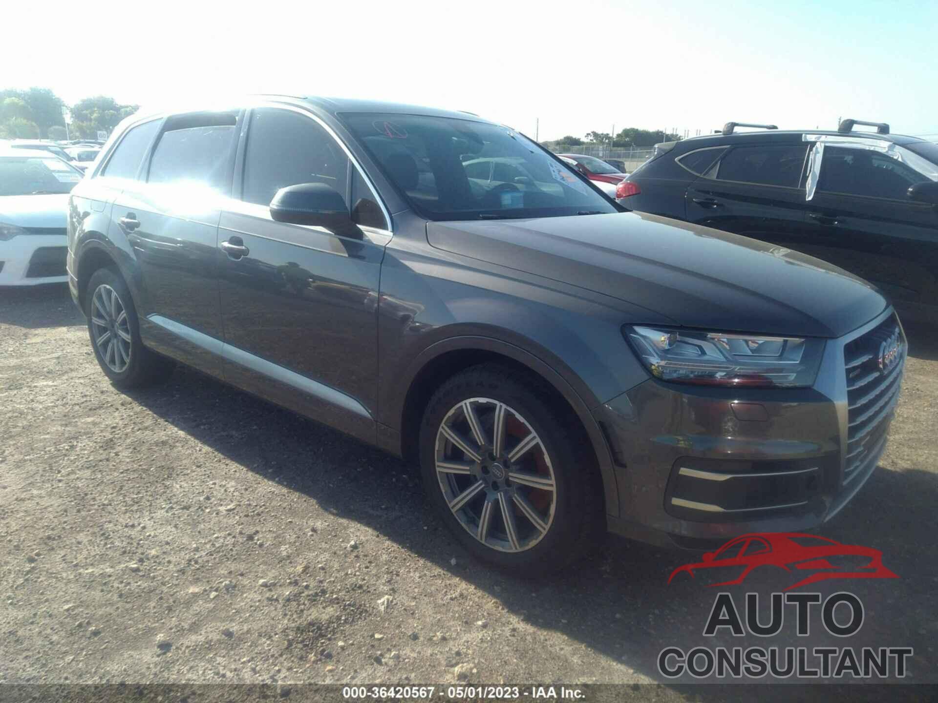 AUDI Q7 2018 - WA1LAAF77JD036213