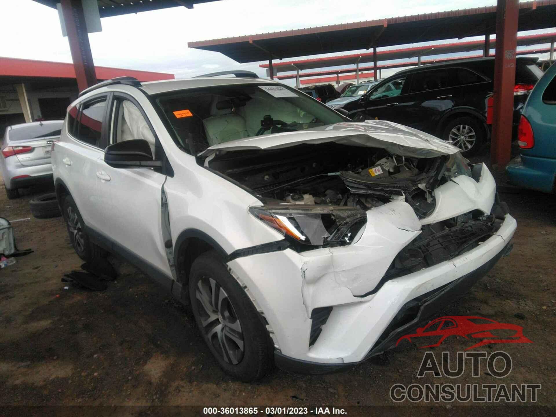 TOYOTA RAV4 2017 - JTMZFREV1HJ708679