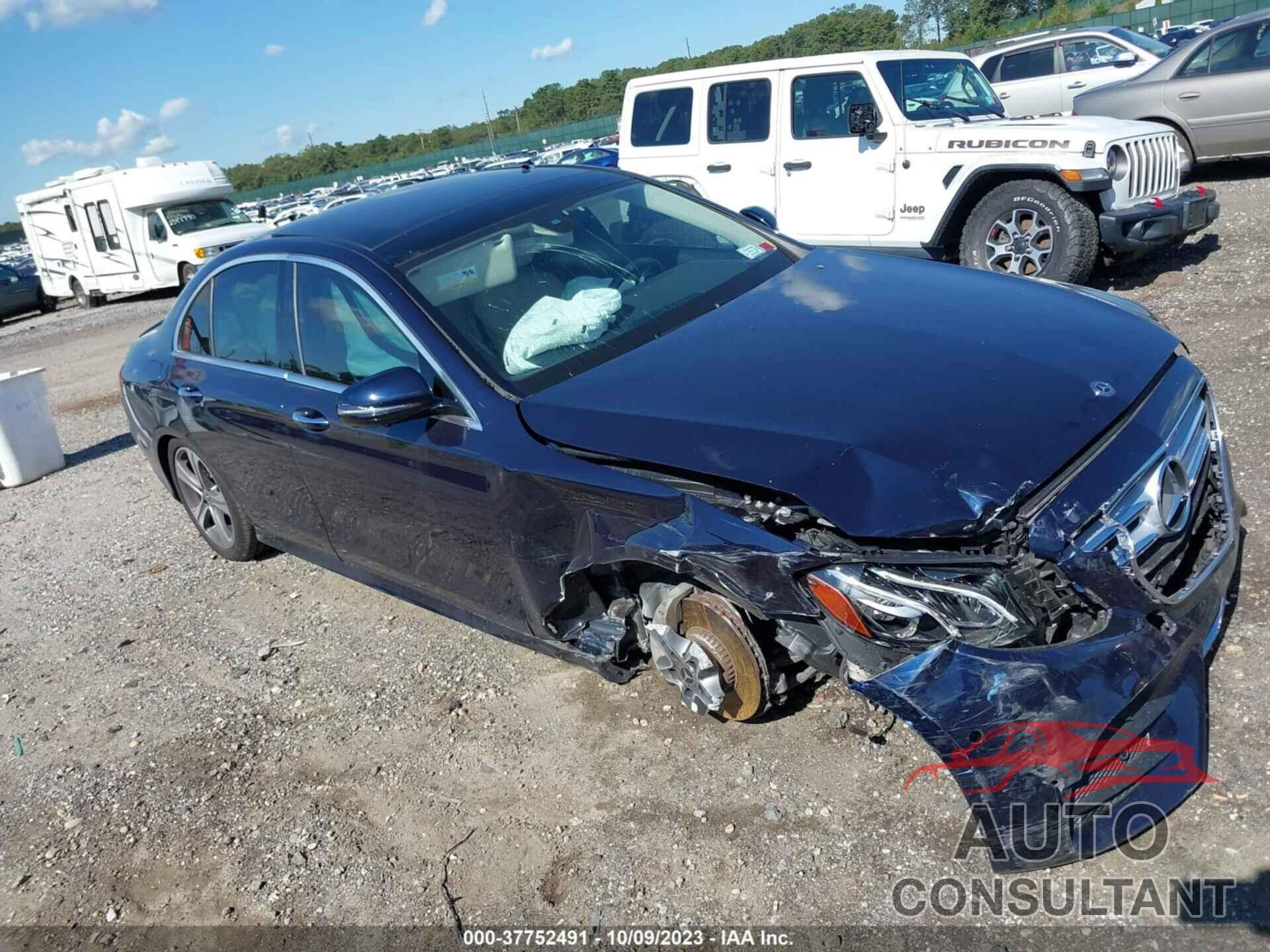 MERCEDES-BENZ E 350 2020 - WDDZF8EBXLA744336