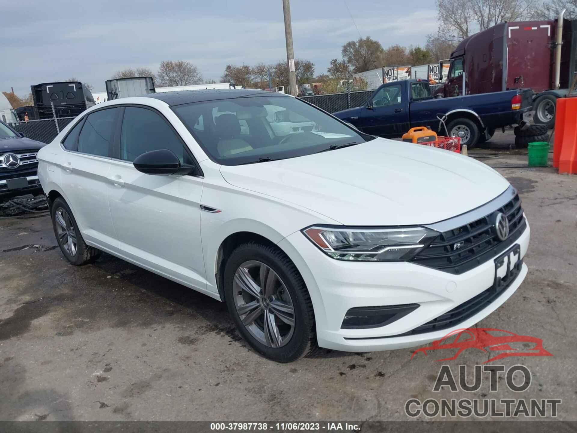 VOLKSWAGEN JETTA 2019 - 3VWC57BU2KM017449