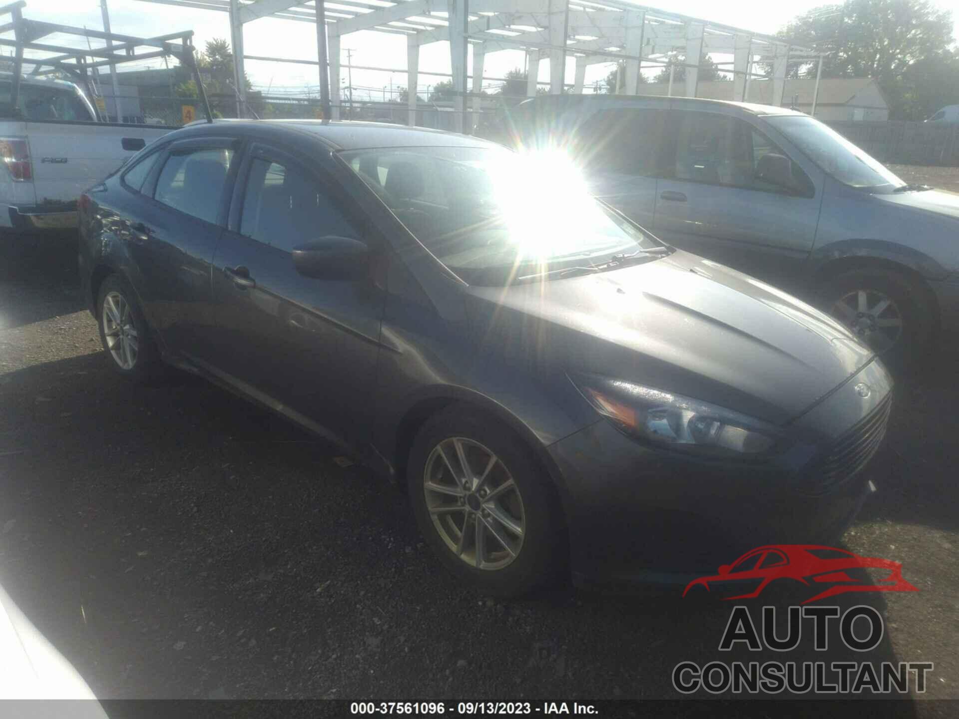 FORD FOCUS 2018 - 1FADP3F25JL283850