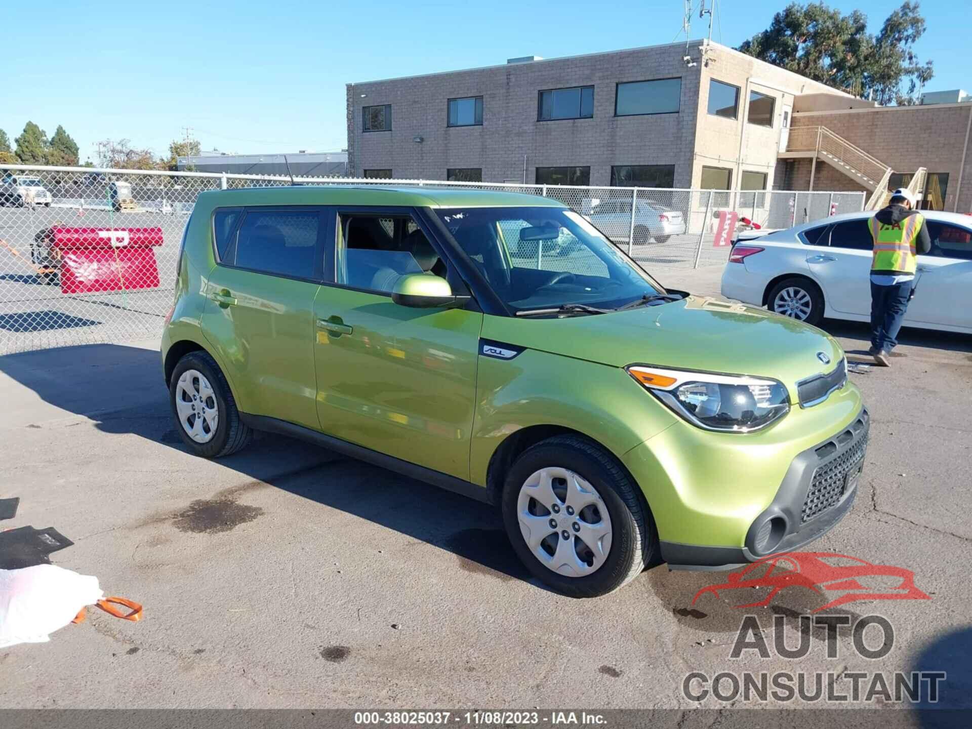 KIA SOUL 2015 - KNDJN2A2XF7751933