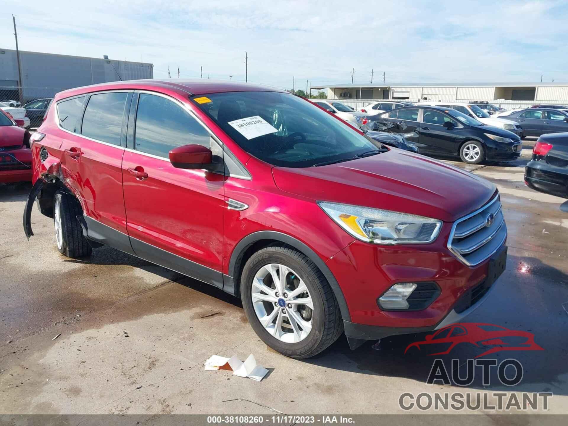 FORD ESCAPE 2017 - 1FMCU0GD5HUE54061