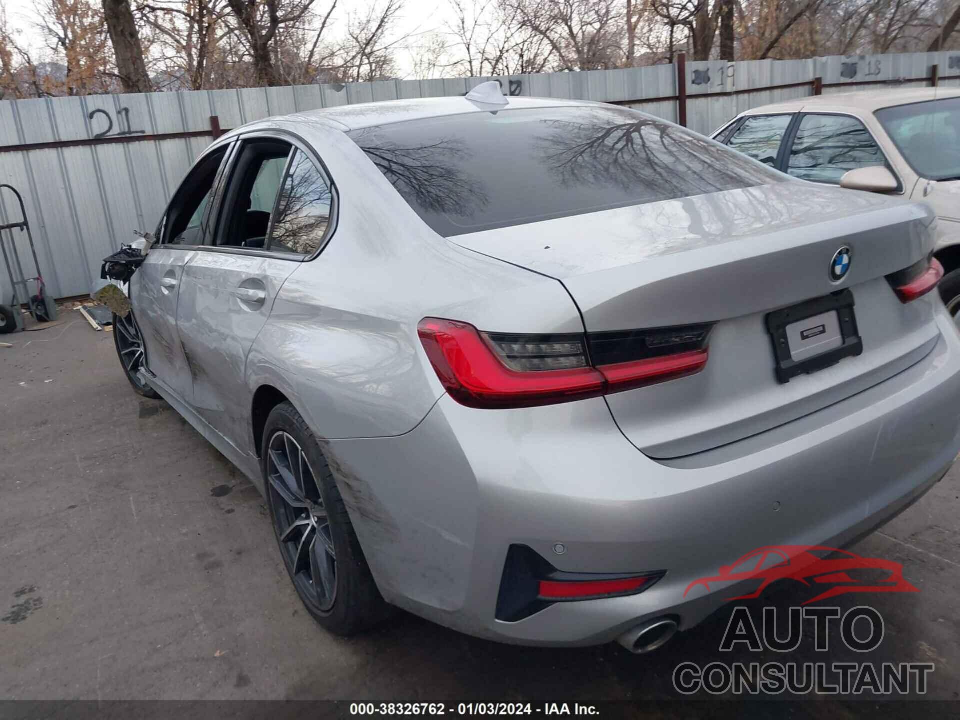 BMW 330I 2020 - WBA5R7C01LFH75795