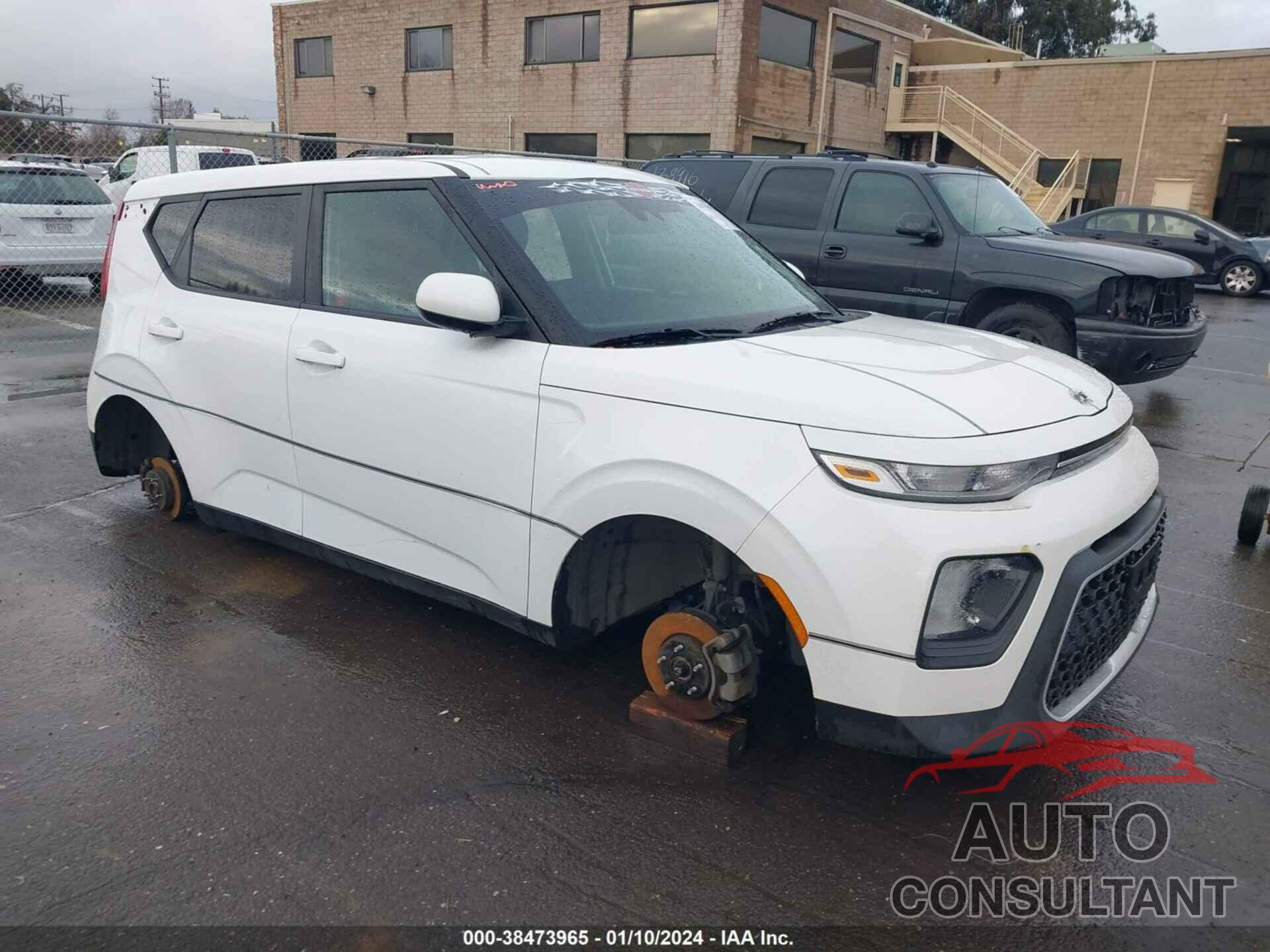 KIA SOUL 2020 - KNDJ23AU4L7039395