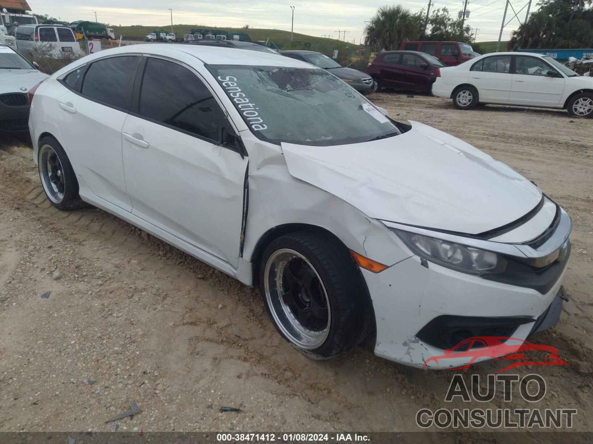 HONDA CIVIC 2018 - 19XFC2F63JE033060