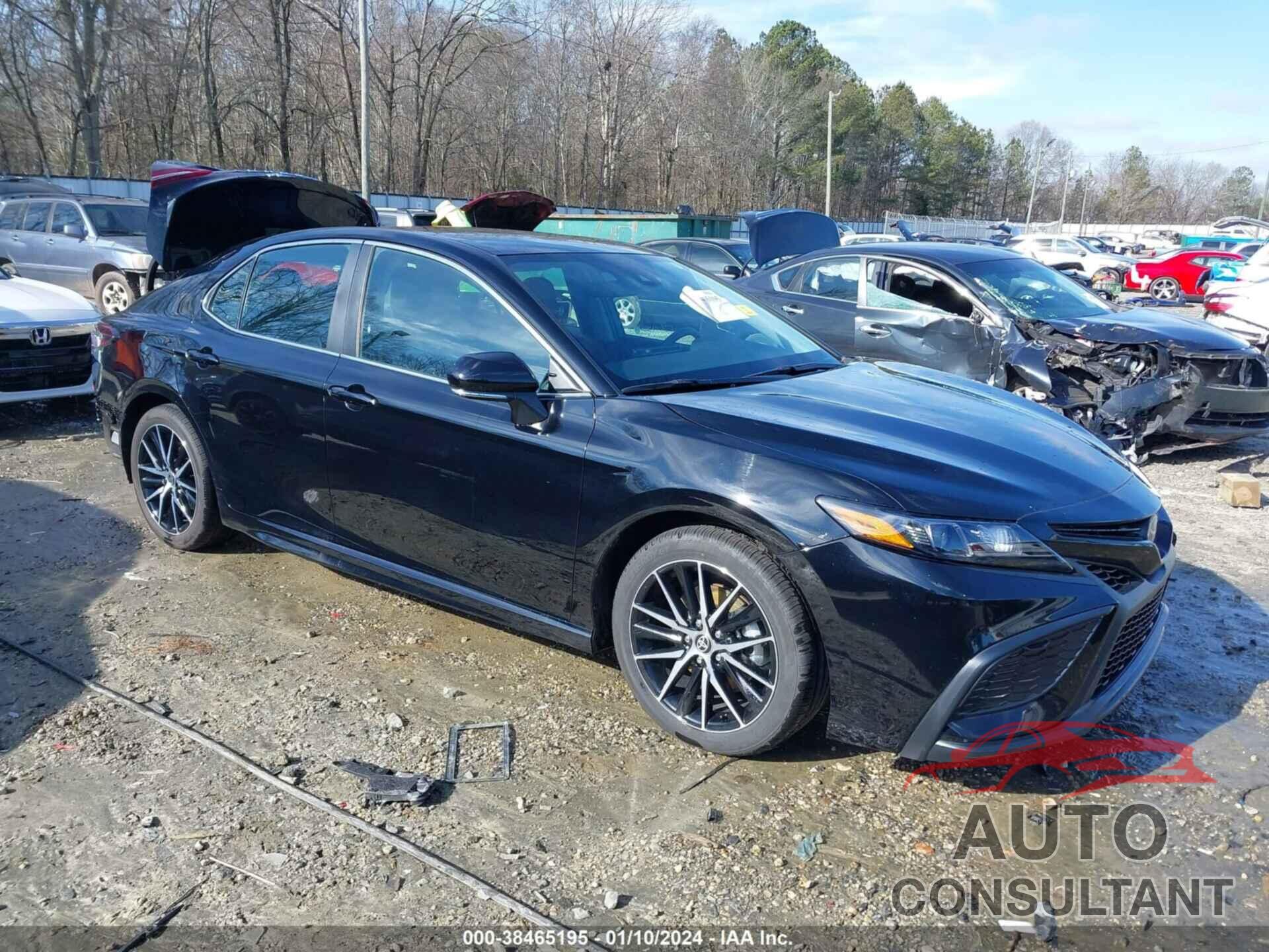 TOYOTA CAMRY 2023 - 4T1G11AK5PU805251