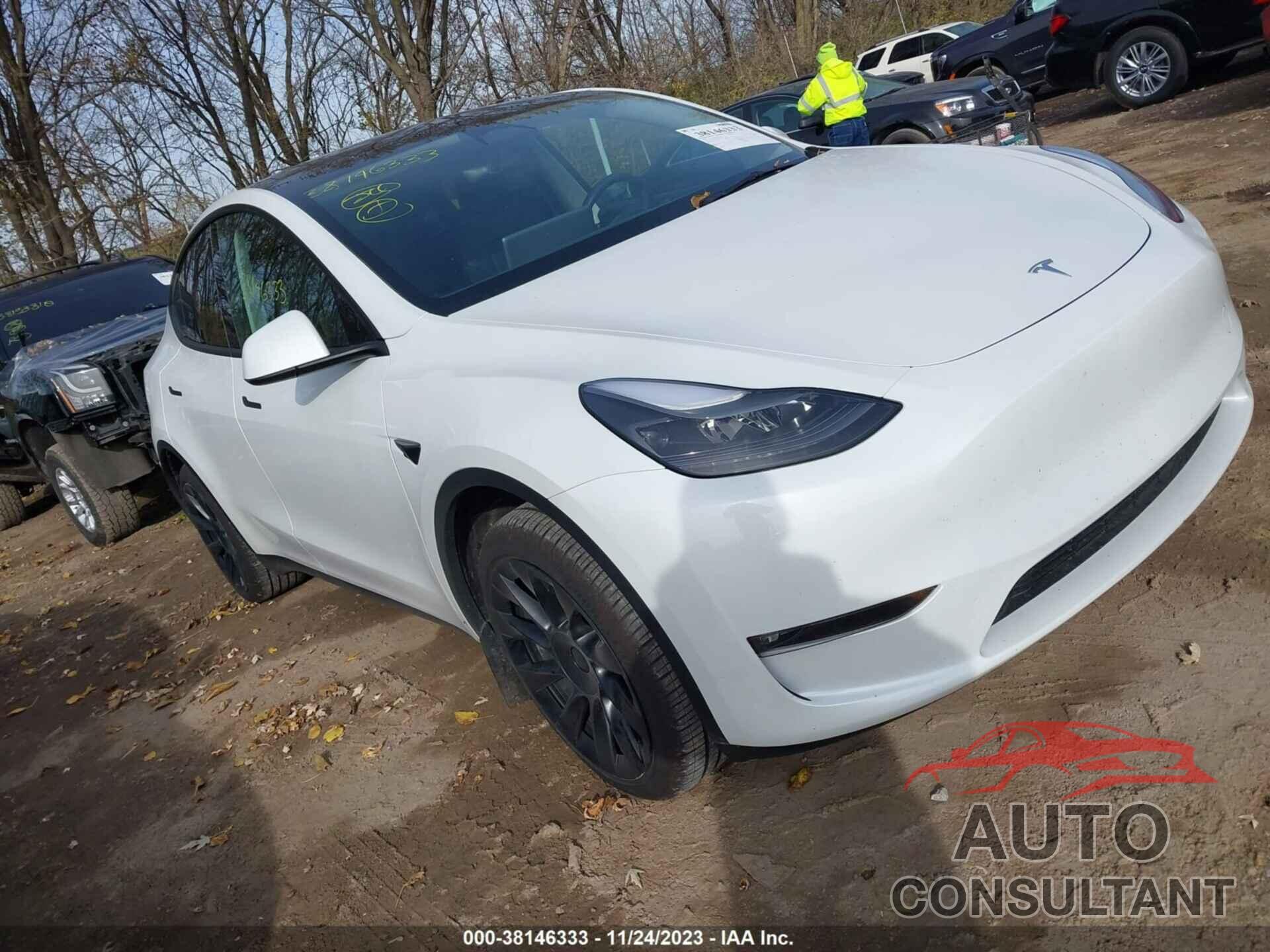 TESLA MODEL Y 2023 - 7SAYGDEE9PF676262