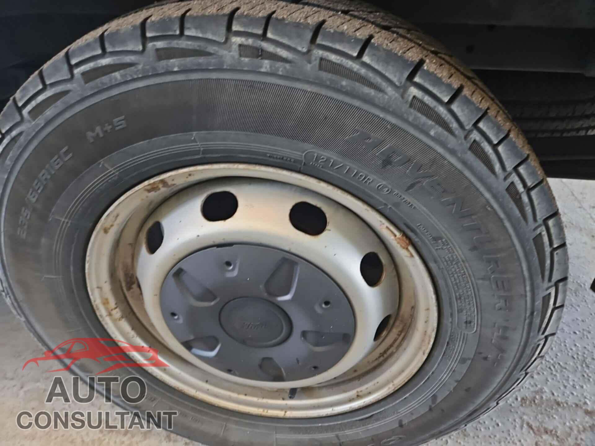 FORD TRANSIT 2015 - 1FTNE1YM1FKA95220
