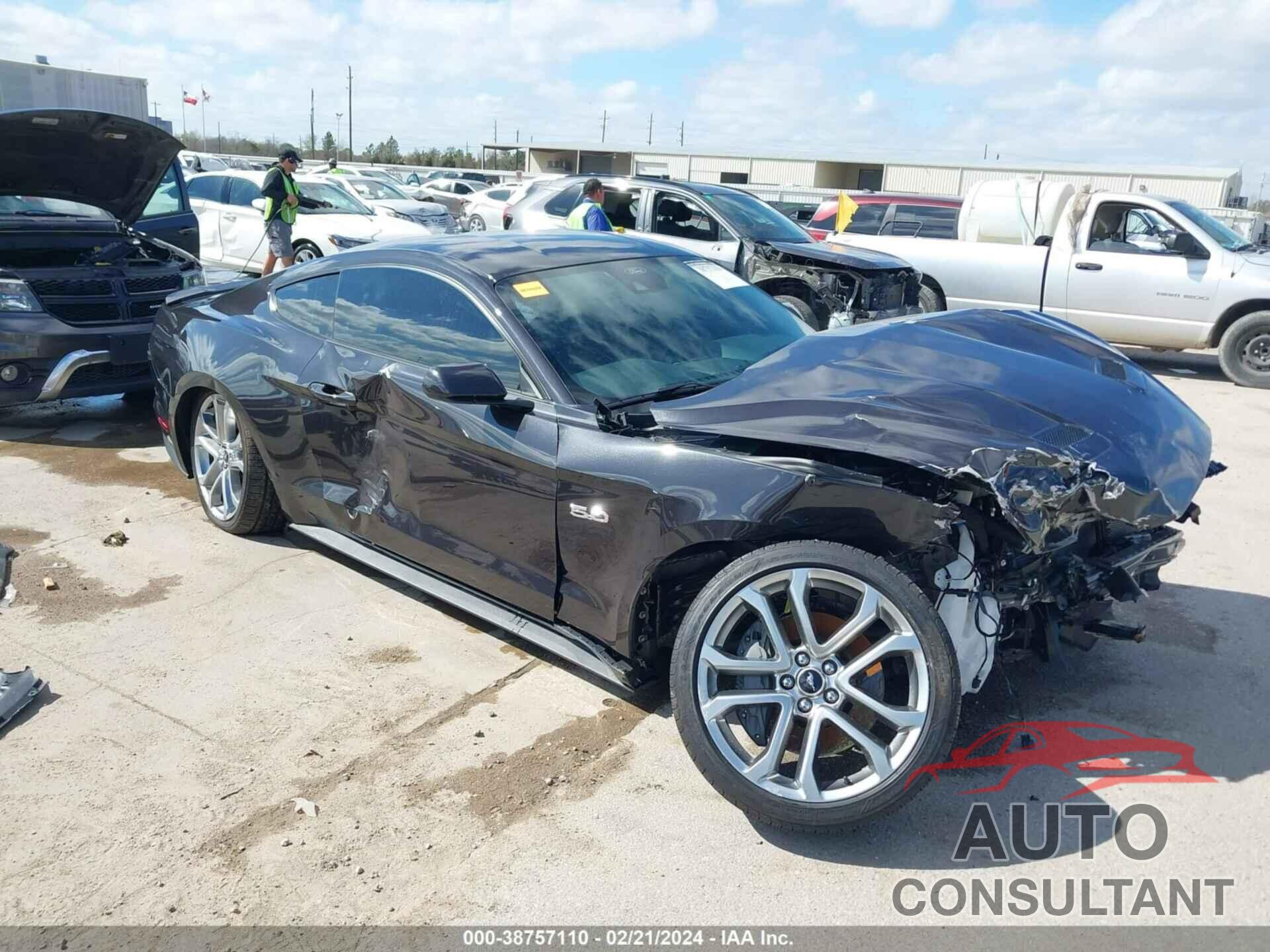 FORD MUSTANG 2022 - 1FA6P8CF2N5142600