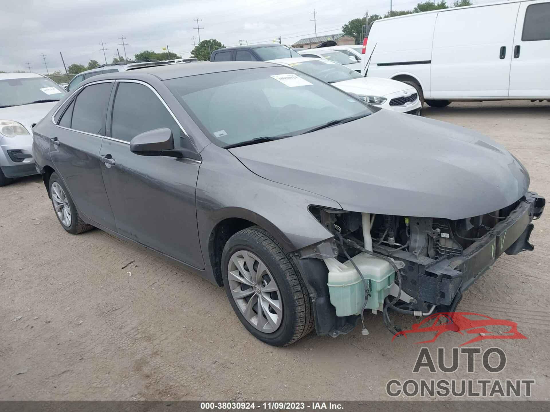 TOYOTA CAMRY 2016 - 4T4BF1FK3GR521370
