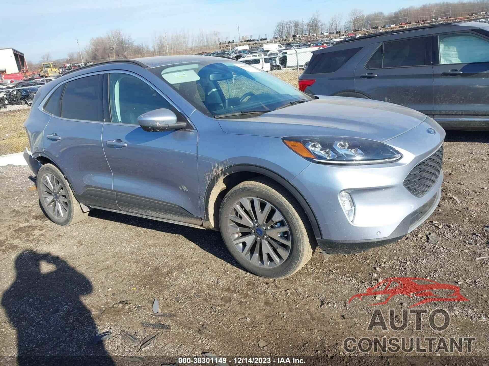 FORD ESCAPE 2022 - 1FMCU9J93NUB70335