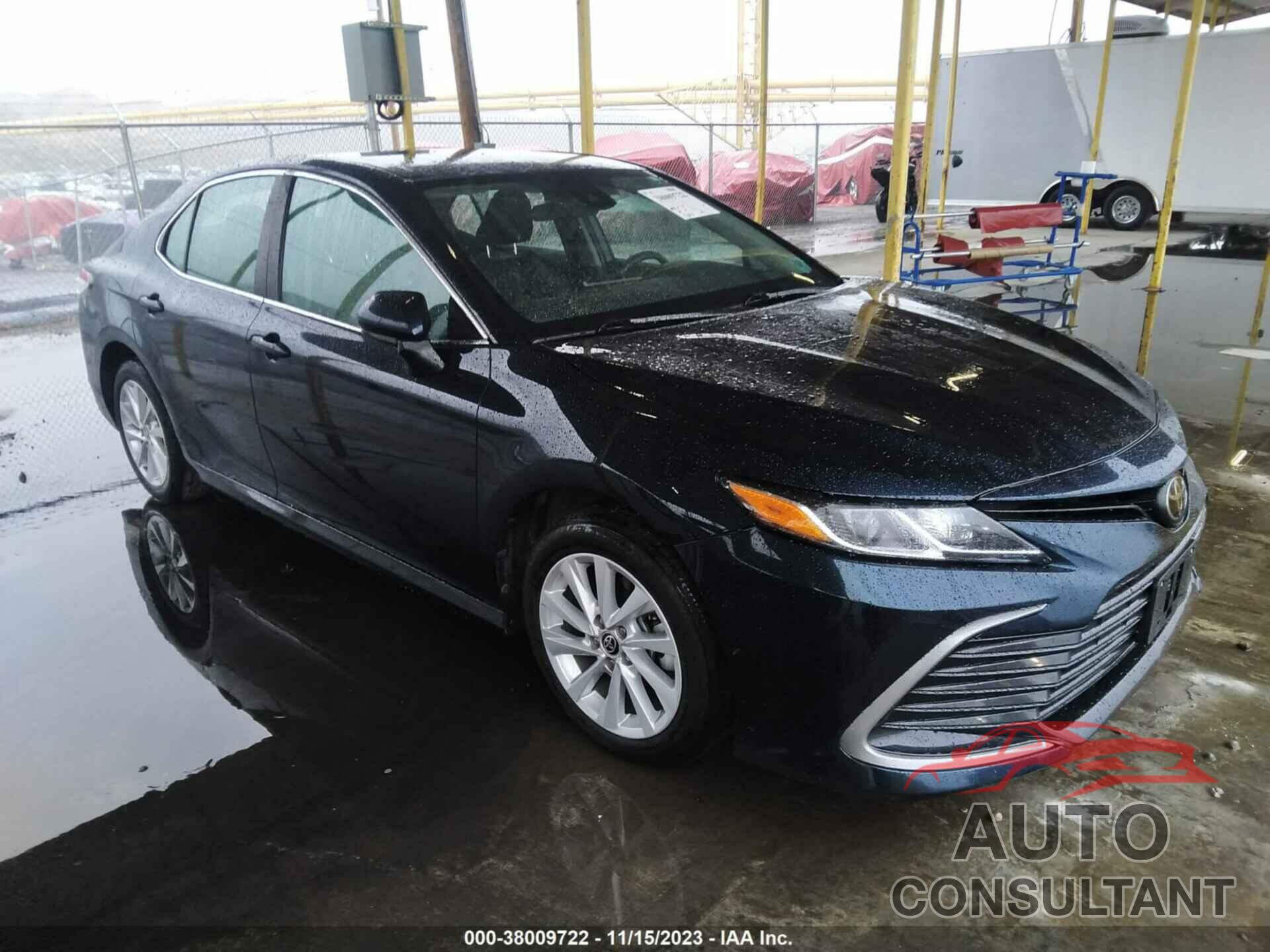 TOYOTA CAMRY 2021 - 4T1C11AK7MU547907