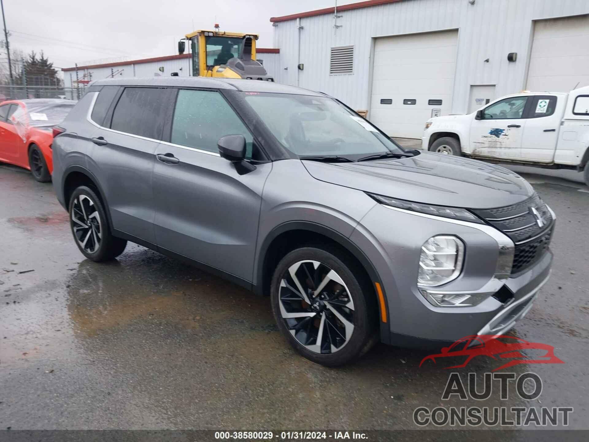 MITSUBISHI OUTLANDER 2022 - JA4J3UA84NZ038321