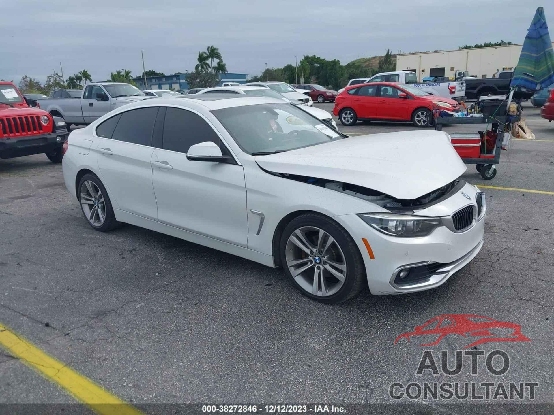 BMW 430I 2018 - WBA4J1C50JBM10702