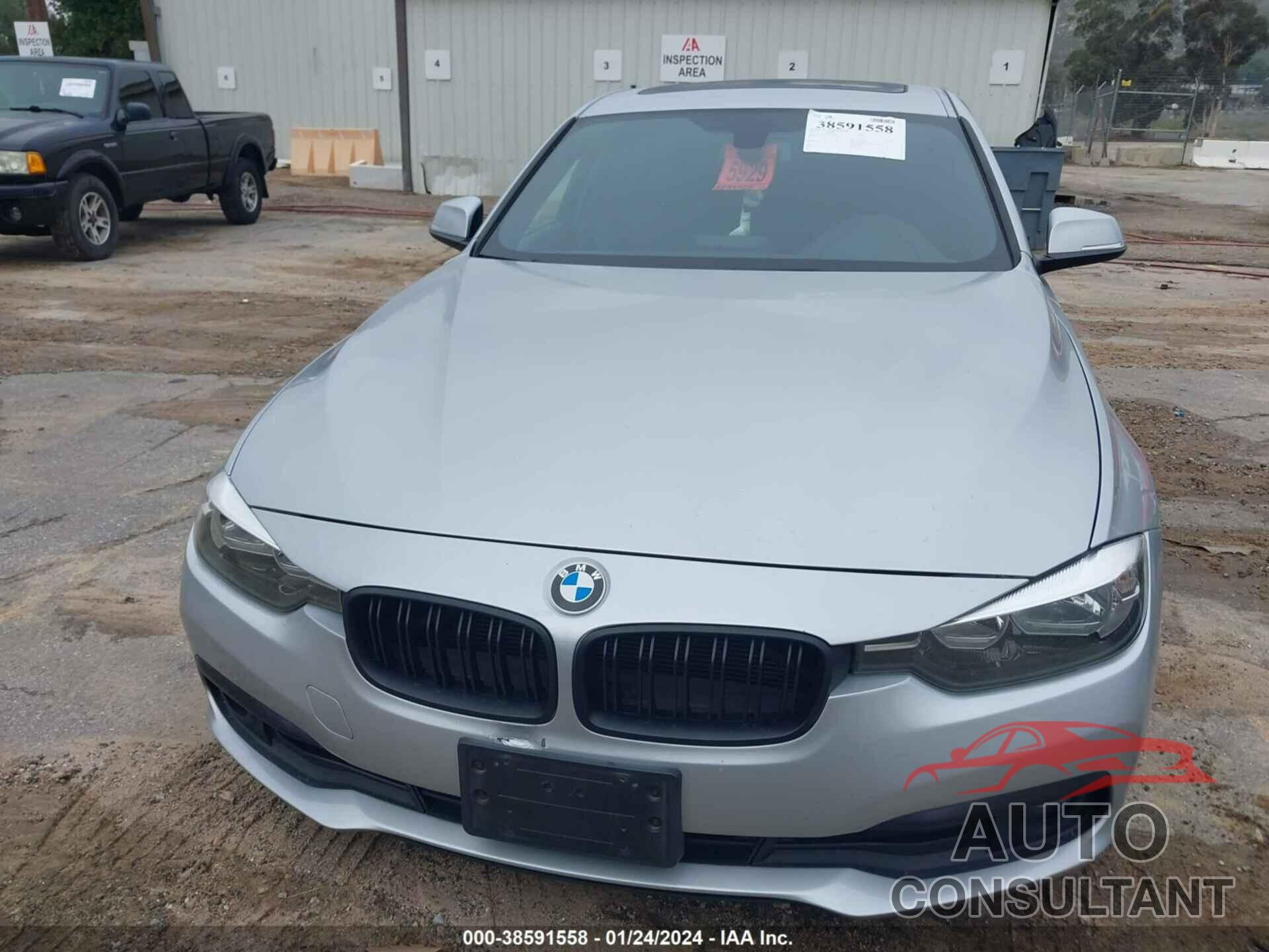 BMW 320I 2016 - WBA8E1G54GNU10063