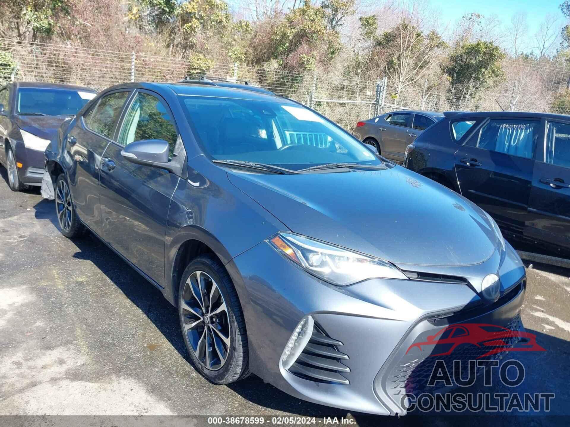 TOYOTA COROLLA 2018 - 5YFBURHE2JP842637