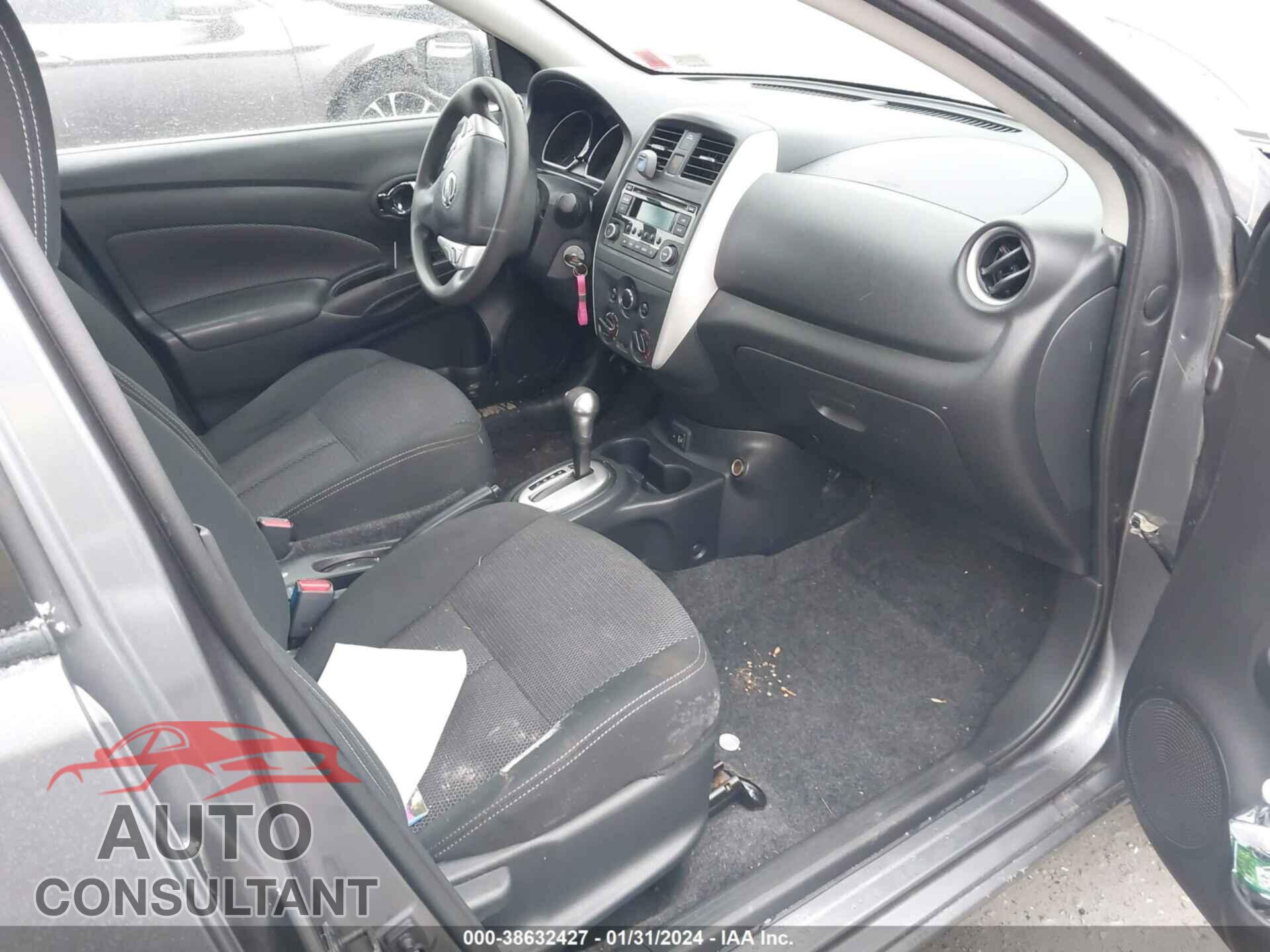 NISSAN VERSA 2017 - 3N1CN7AP1HL898905
