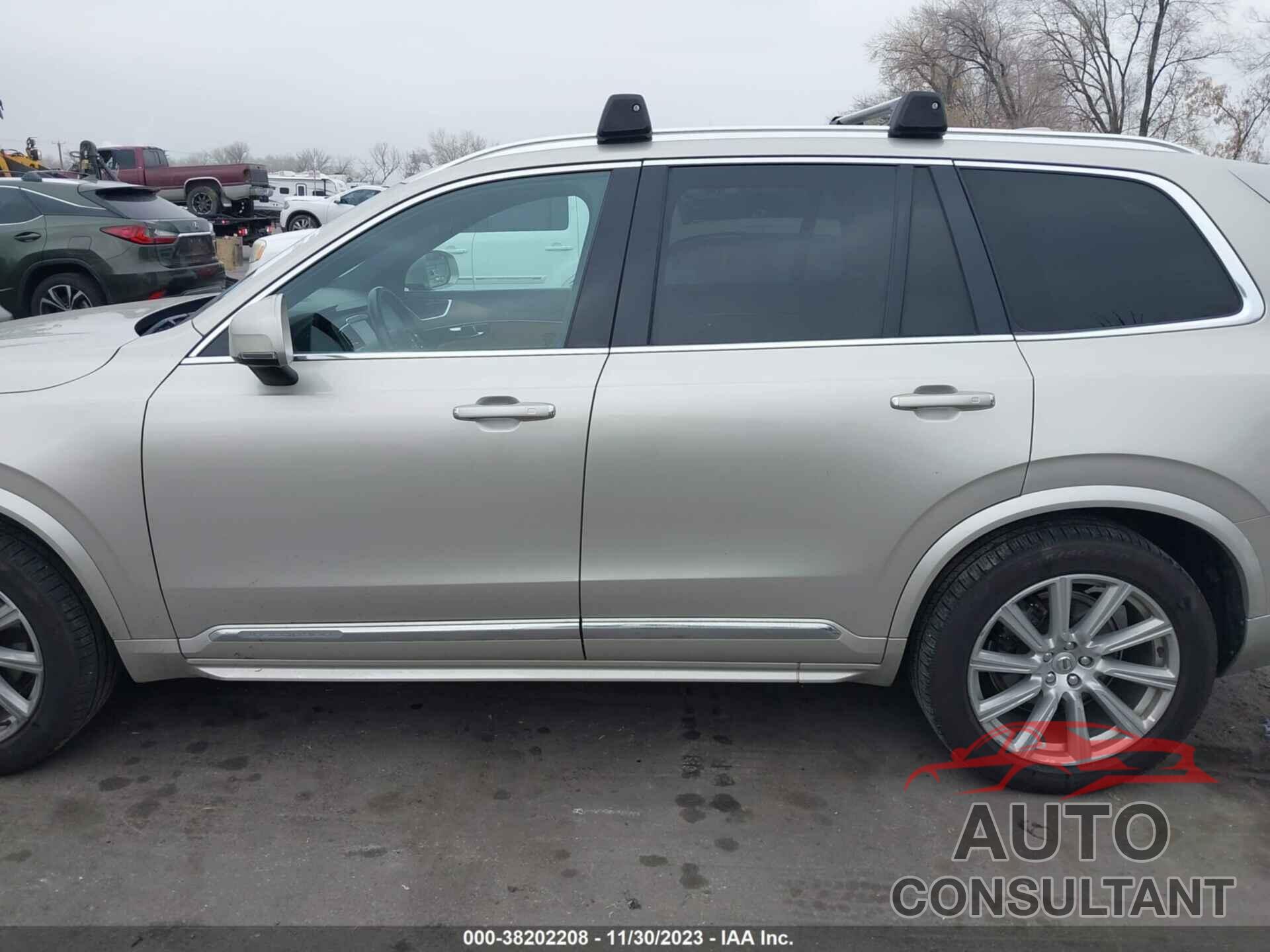 VOLVO XC90 2016 - YV4A22PL7G1057551