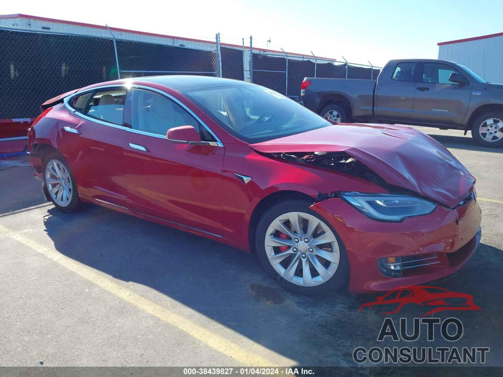 TESLA MODEL S 2018 - 5YJSA1E40JF245973