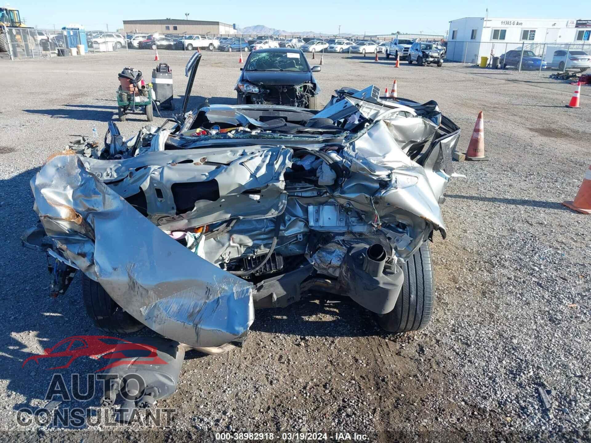 LEXUS IS 2021 - JTHCA1D29M5110077