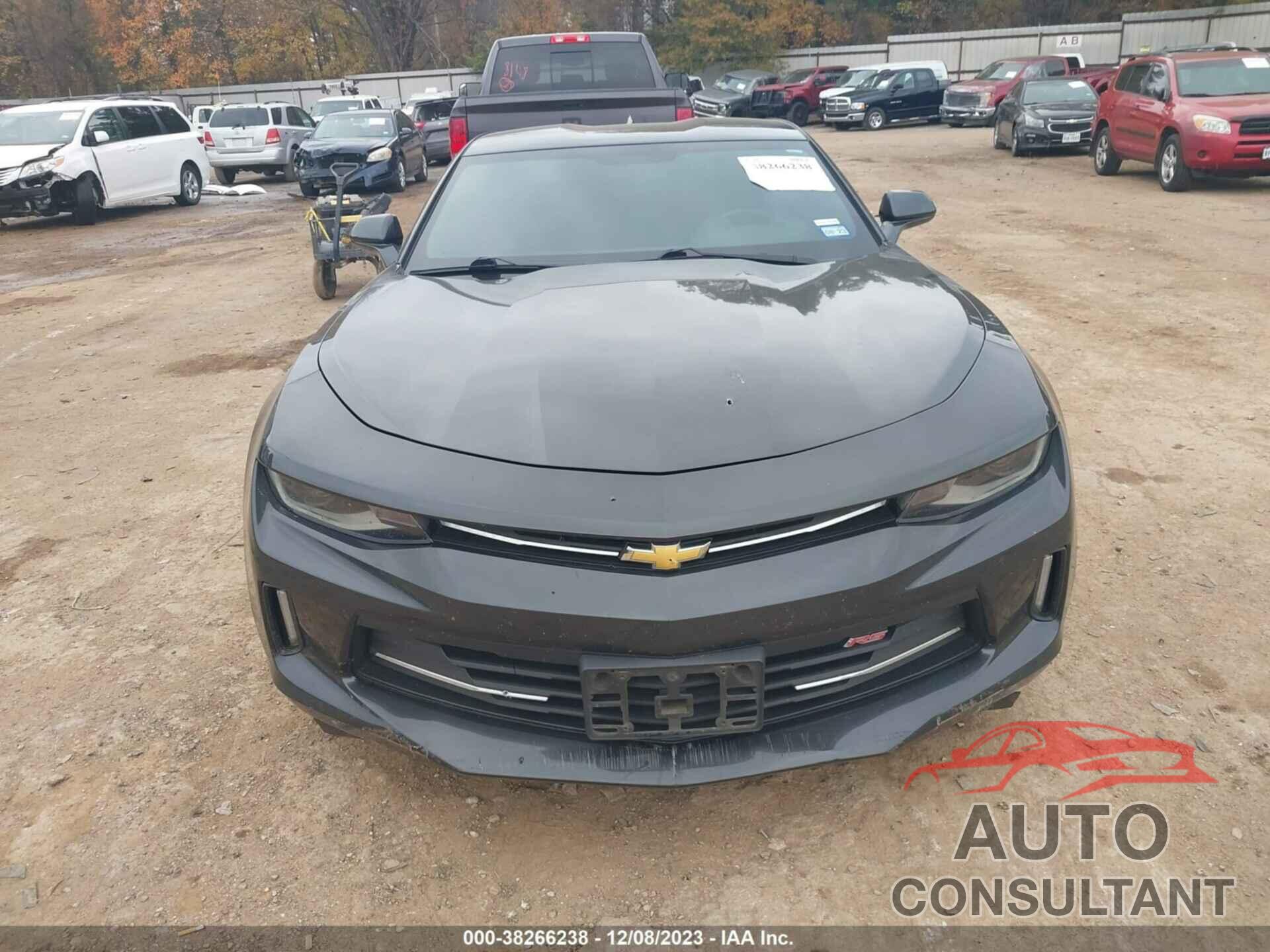 CHEVROLET CAMARO 2018 - 1G1FB1RX7J0138235