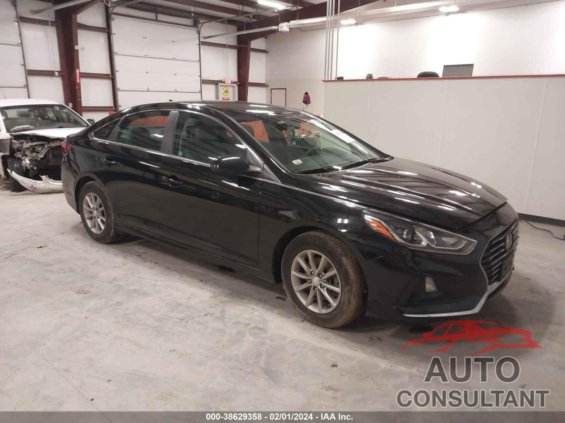 HYUNDAI SONATA 2018 - 5NPE24AF8JH724131