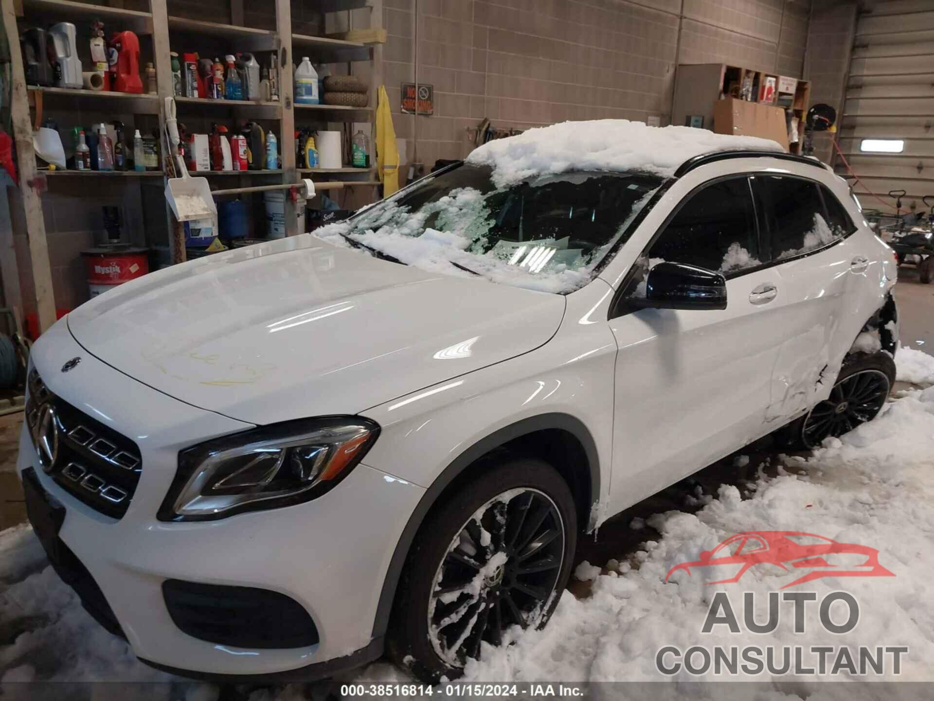 MERCEDES-BENZ GLA 250 2018 - WDCTG4GB8JJ521576