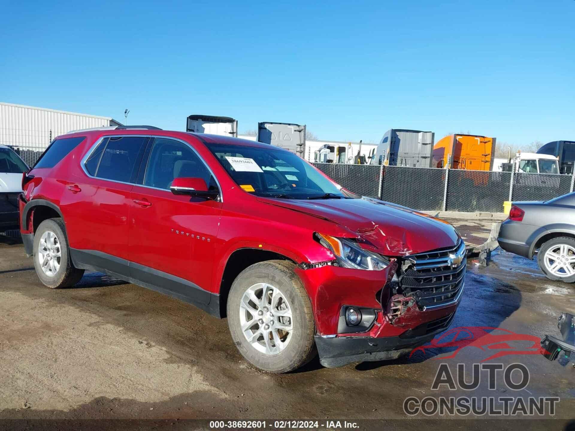 CHEVROLET TRAVERSE 2018 - 1GNEVGKW3JJ195581