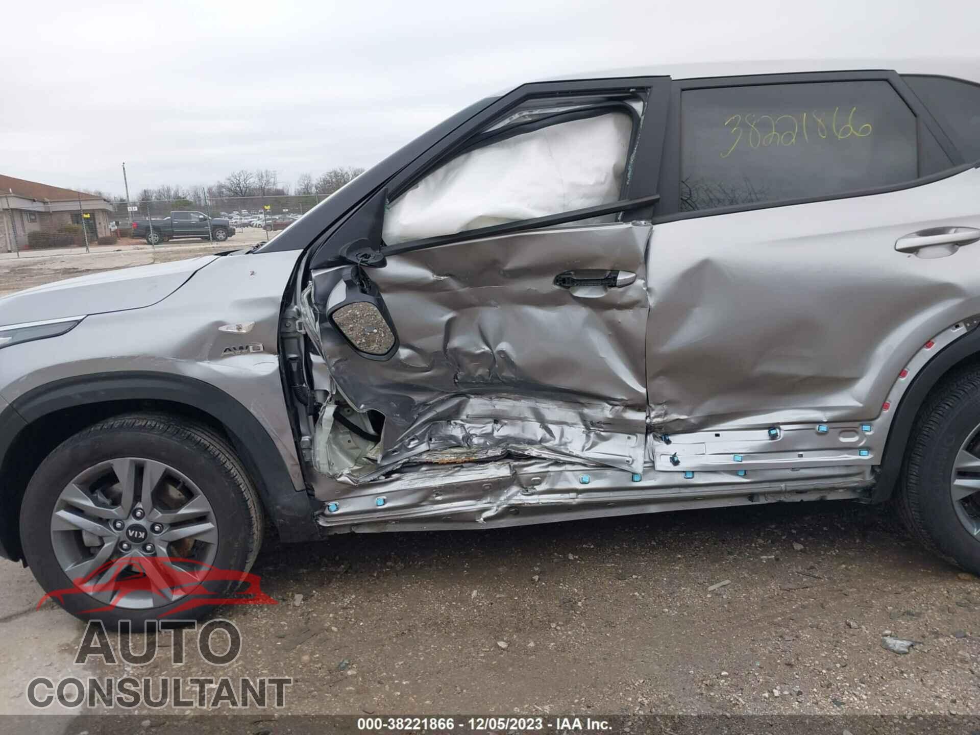 KIA SELTOS 2021 - KNDEPCAAXM7210077