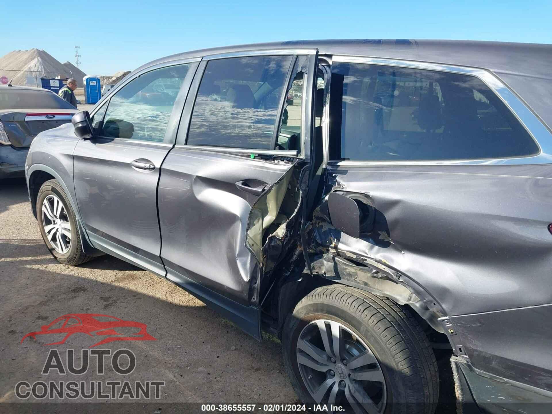 HONDA PILOT 2017 - 5FNYF5H53HB024305