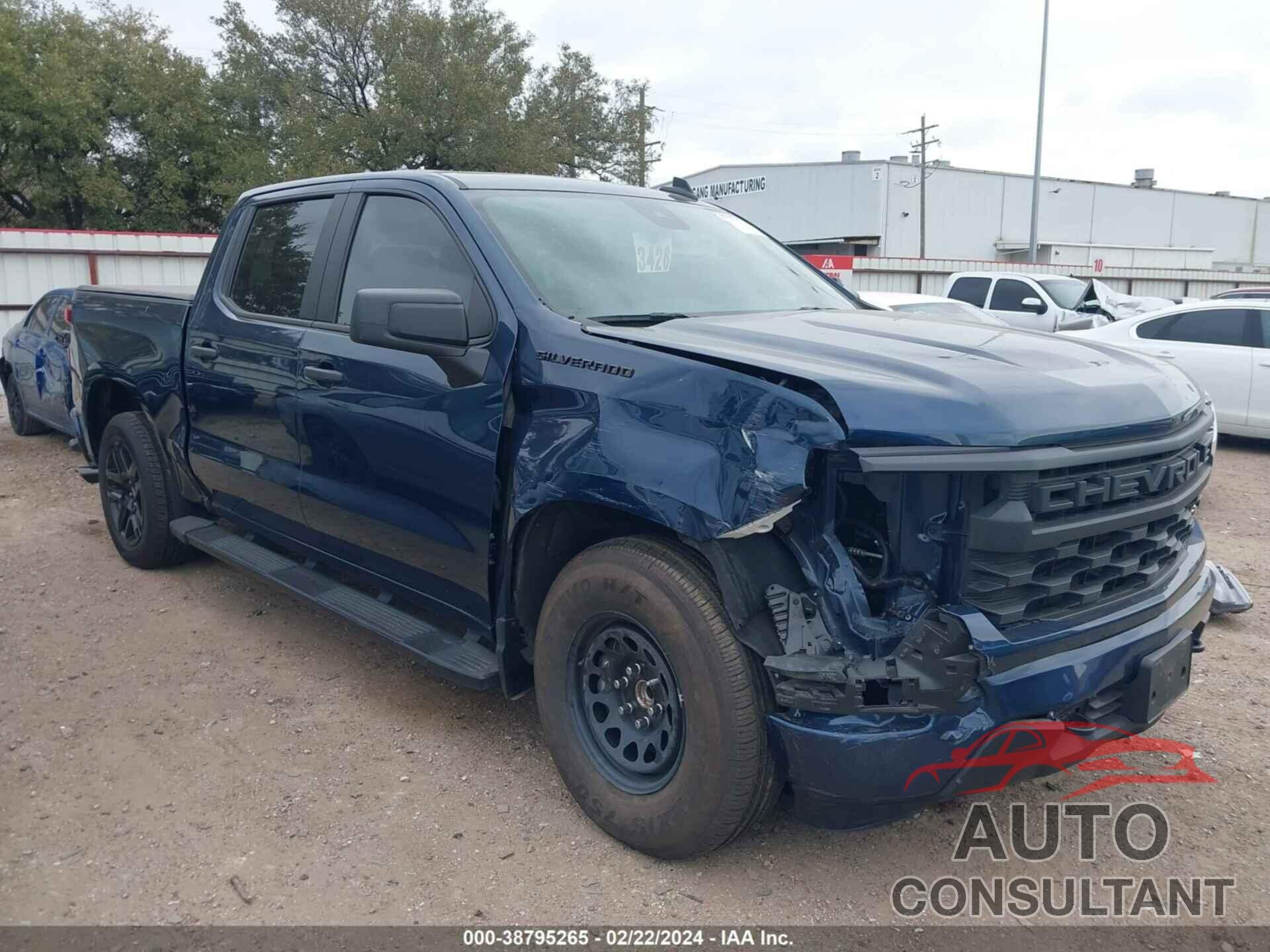 CHEVROLET SILVERADO 1500 2023 - 1GCPABEK6PZ137614