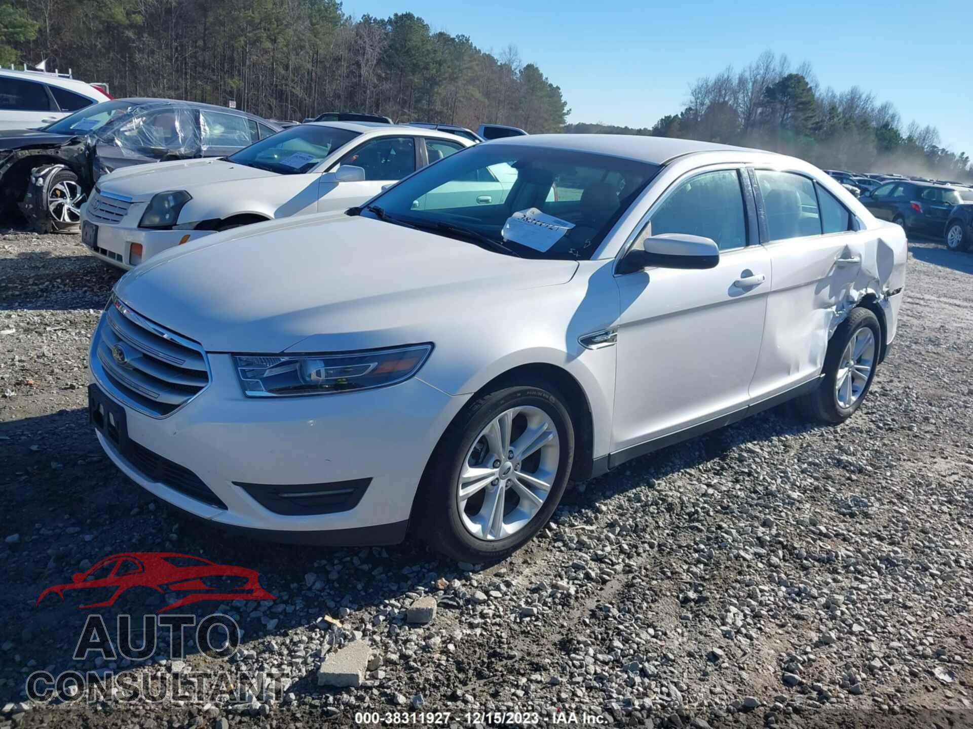 FORD TAURUS 2017 - 1FAHP2E8XHG116470